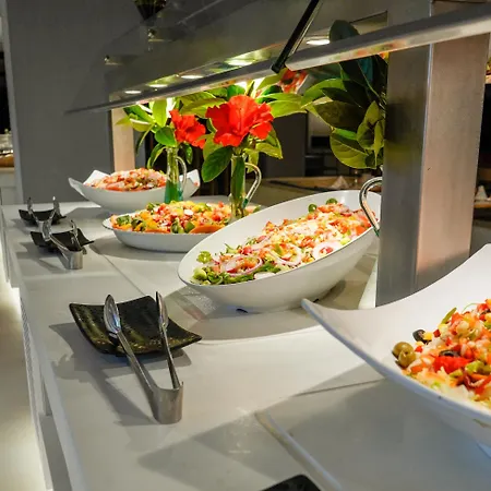 Caprici & Hotel 4*