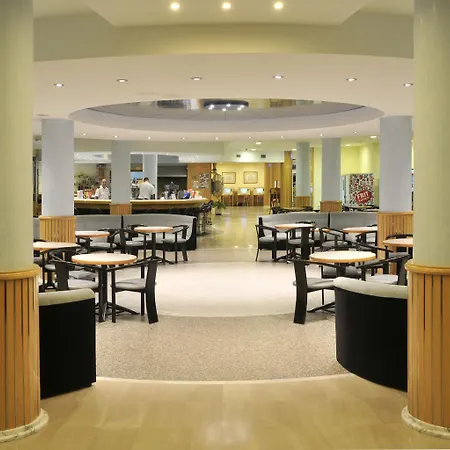 Hotel Caprici &