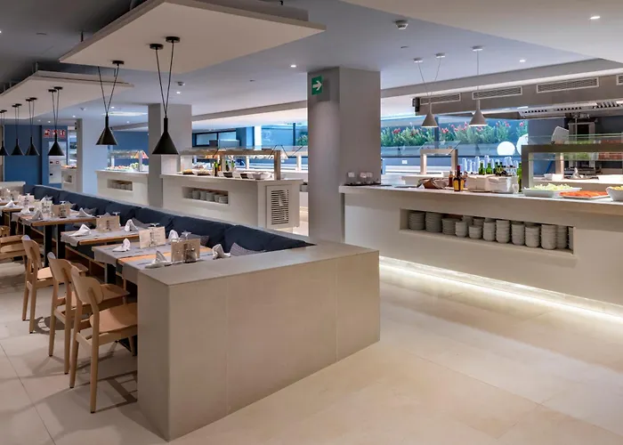 Caprici & 4* Santa Susanna