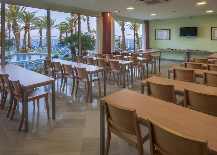 Caprici & 4* Santa Susanna