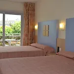 Caprici & Ξενοδοχείο 4*