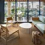 Caprici & Ξενοδοχείο 4*